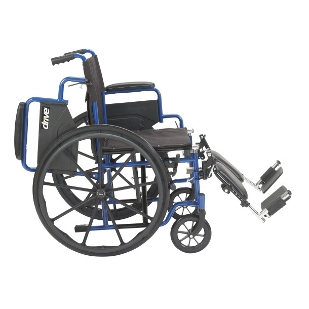 Silla de ruedas piernas elevable, adulto, Blue streak, 18". Drive 